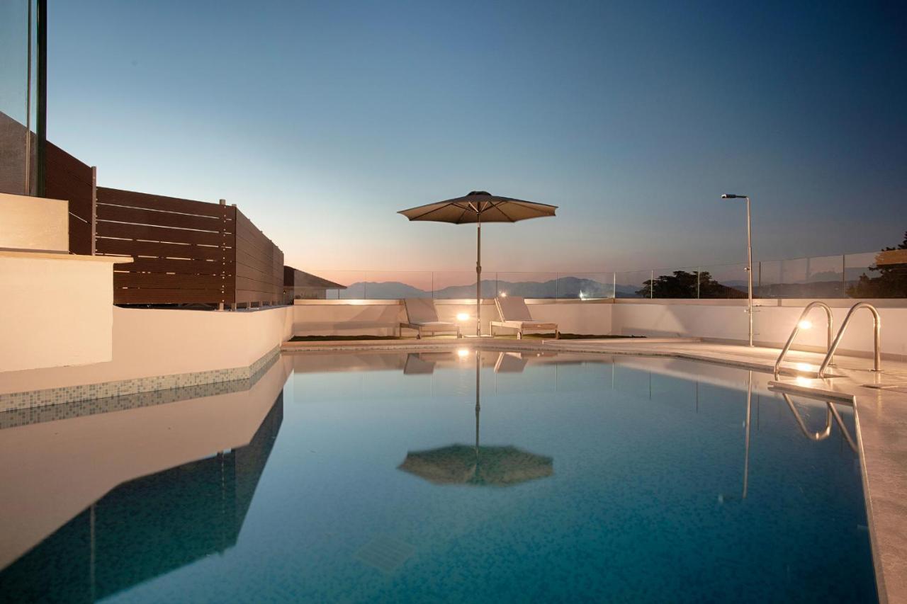 Serenity Villa Corinth Екстериор снимка